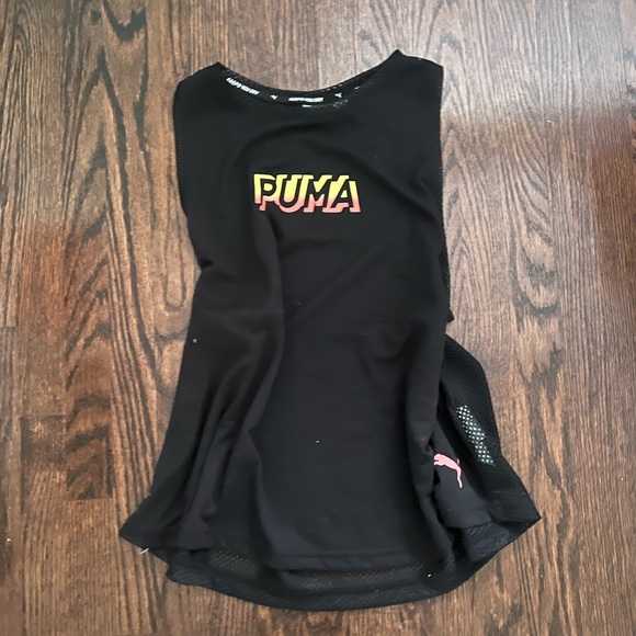 Black athletic puma tank - Picture 2 of 4